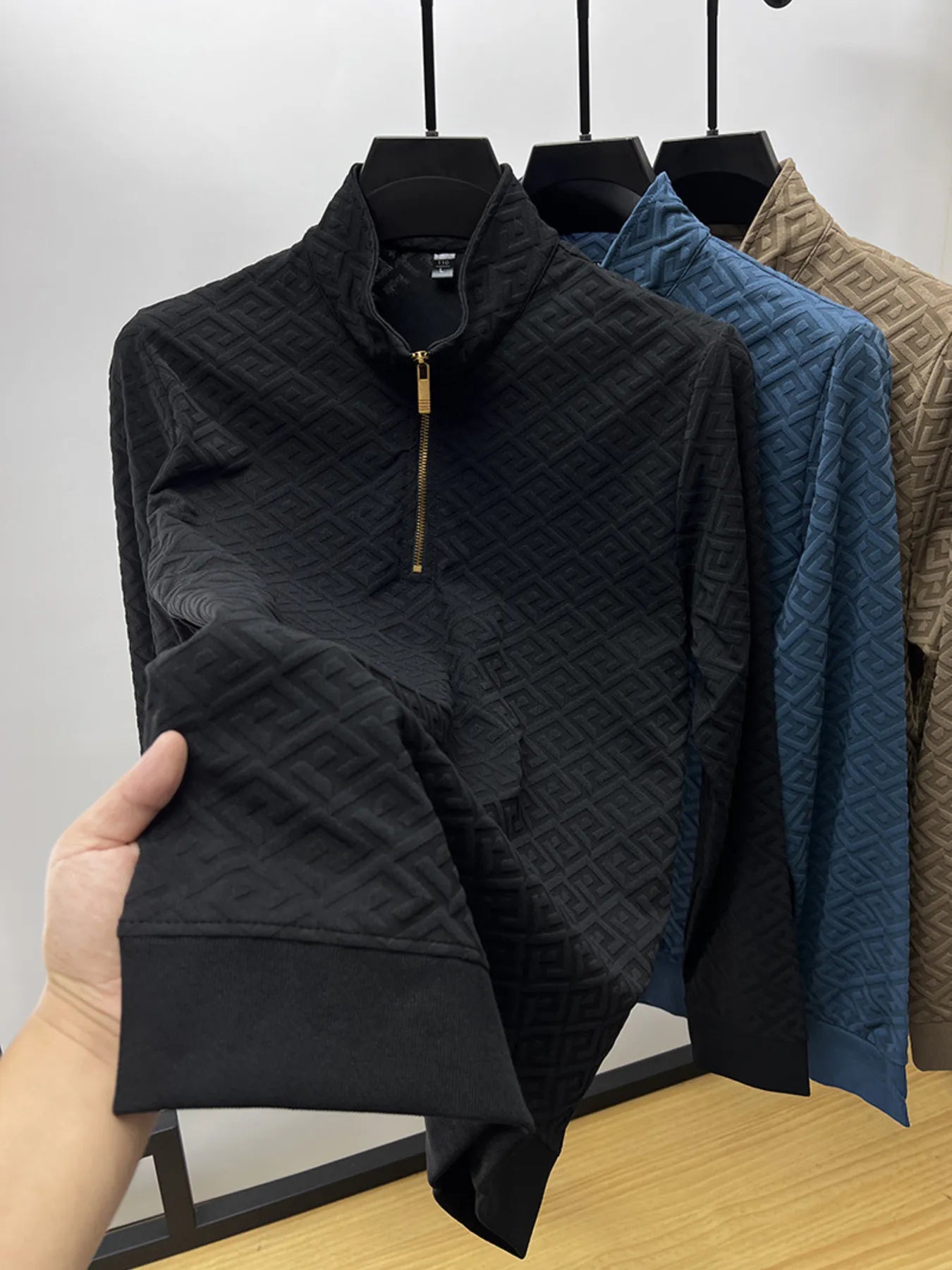 1fe8e2408a5043c6a07f658f96d976a7-Max-Origin